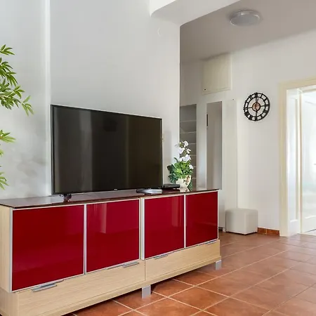 Apartment Of Solitude