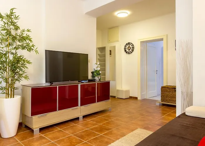 Апартаменты Of Solitude